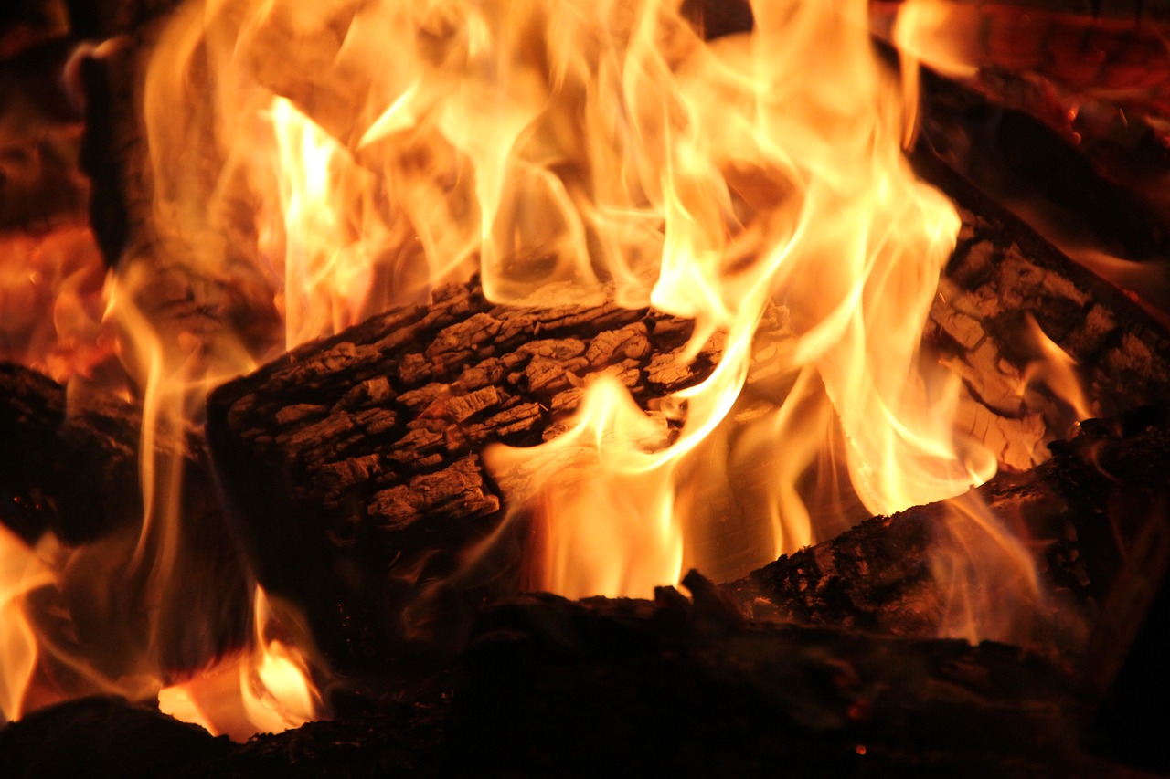 Expert Fireplace Cleaning in Calverton, MD Professional Fireplace Cleaning Services In Calverton Maryland